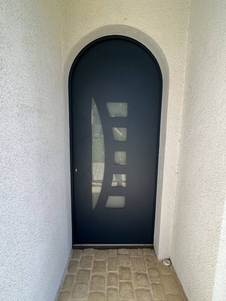 porte d'entrée après travaux